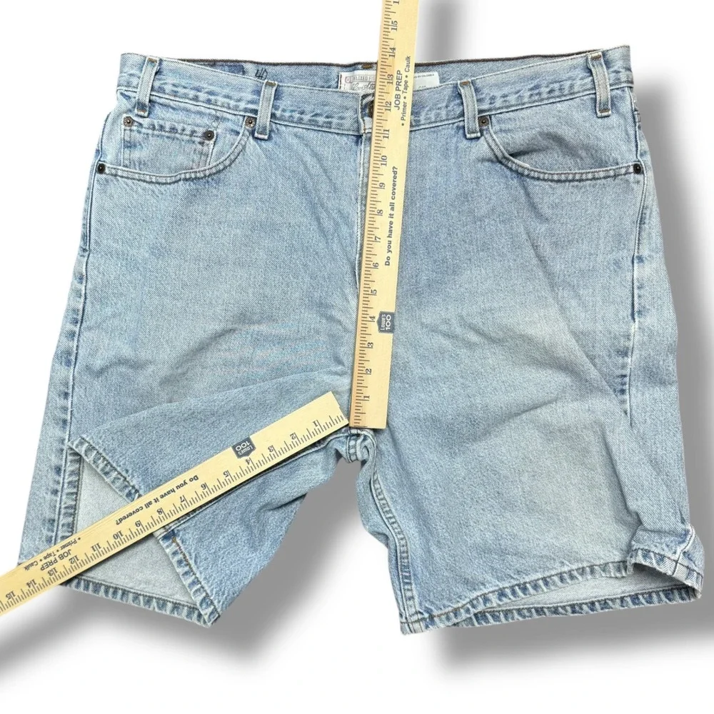 Levi Strauss Y2K Denim Shorts Womens Light Wash 2004‎ Vintage